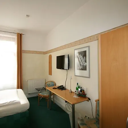 Classic Hotel 3*